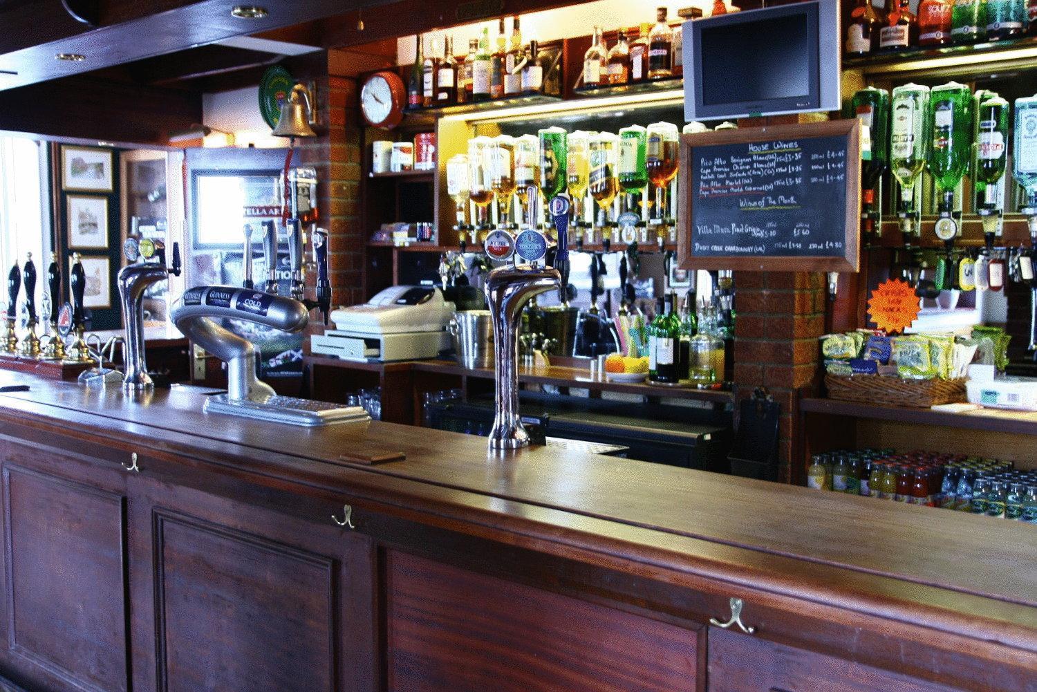 Lion And Fiddle Hotell Trowbridge Exteriör bild